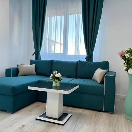 Celine Confort N. D. Cocea Apartmán *