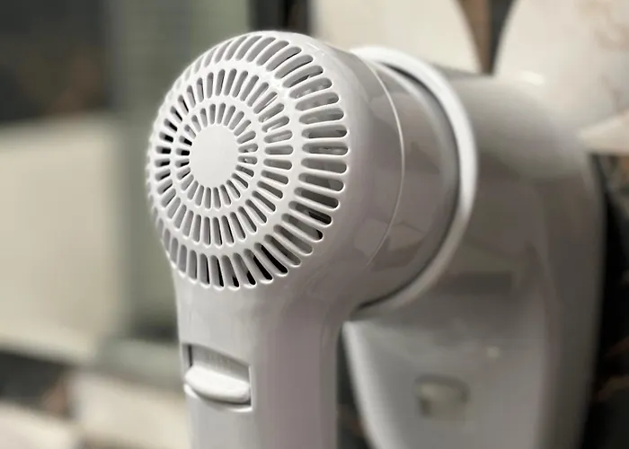 Celine Confort N. D. Cocea