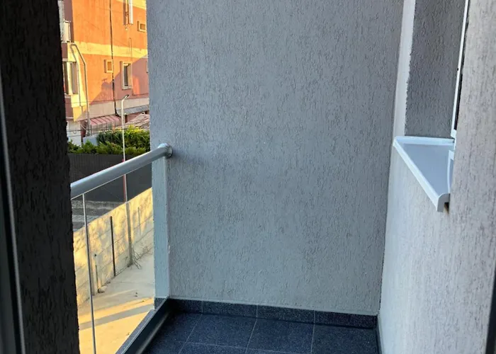 Celine Confort N. D. Cocea