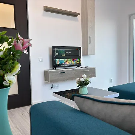 Appartement Celine Confort N. D. Cocea
