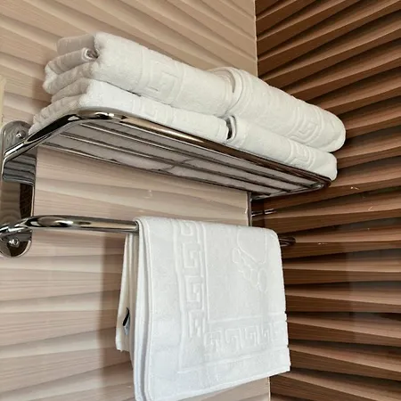 Appartement Celine Confort N. D. Cocea *