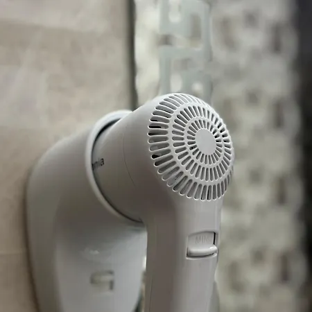 Celine Confort N. D. Cocea Apartment