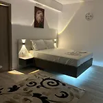 Celine Confort N. D. Cocea Apartamento Bucareste