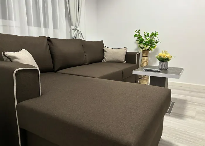 Celine Confort N. D. Cocea