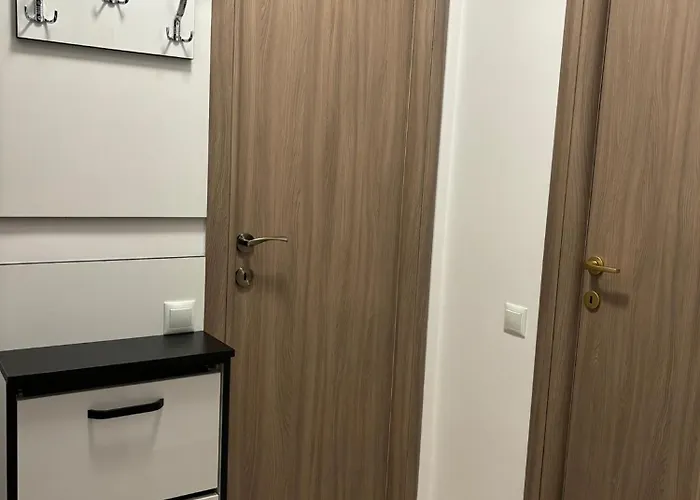 Celine Confort N. D. Cocea