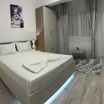 Celine Confort N. D. Cocea Lägenhet Bukarest